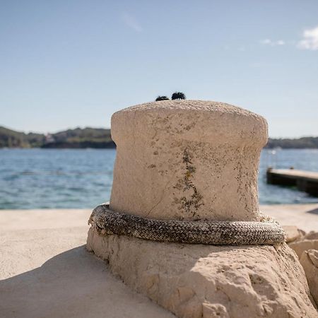 House Niva Διαμέρισμα Supetarska Draga Εξωτερικό φωτογραφία